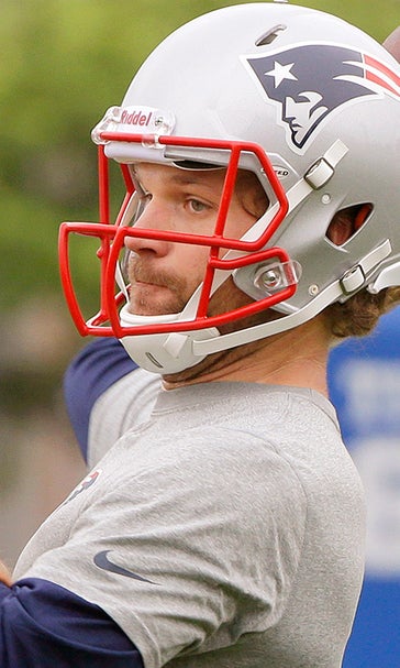 Matt Flynn has plenty to learn at minicamp as new Patriots backup QB